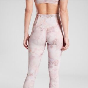 NEW Athleta Elation Snow Dye 7/8 Tight
